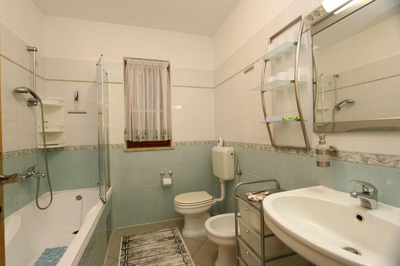 Apartment Dina ชิโล ภายนอก รูปภาพ
